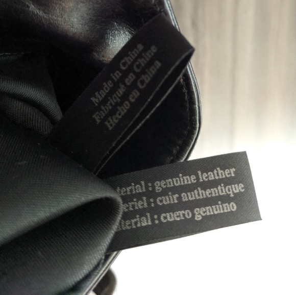 Kenneth Cole New York Black Leather Shoulder Bag - Picture 12 of 13